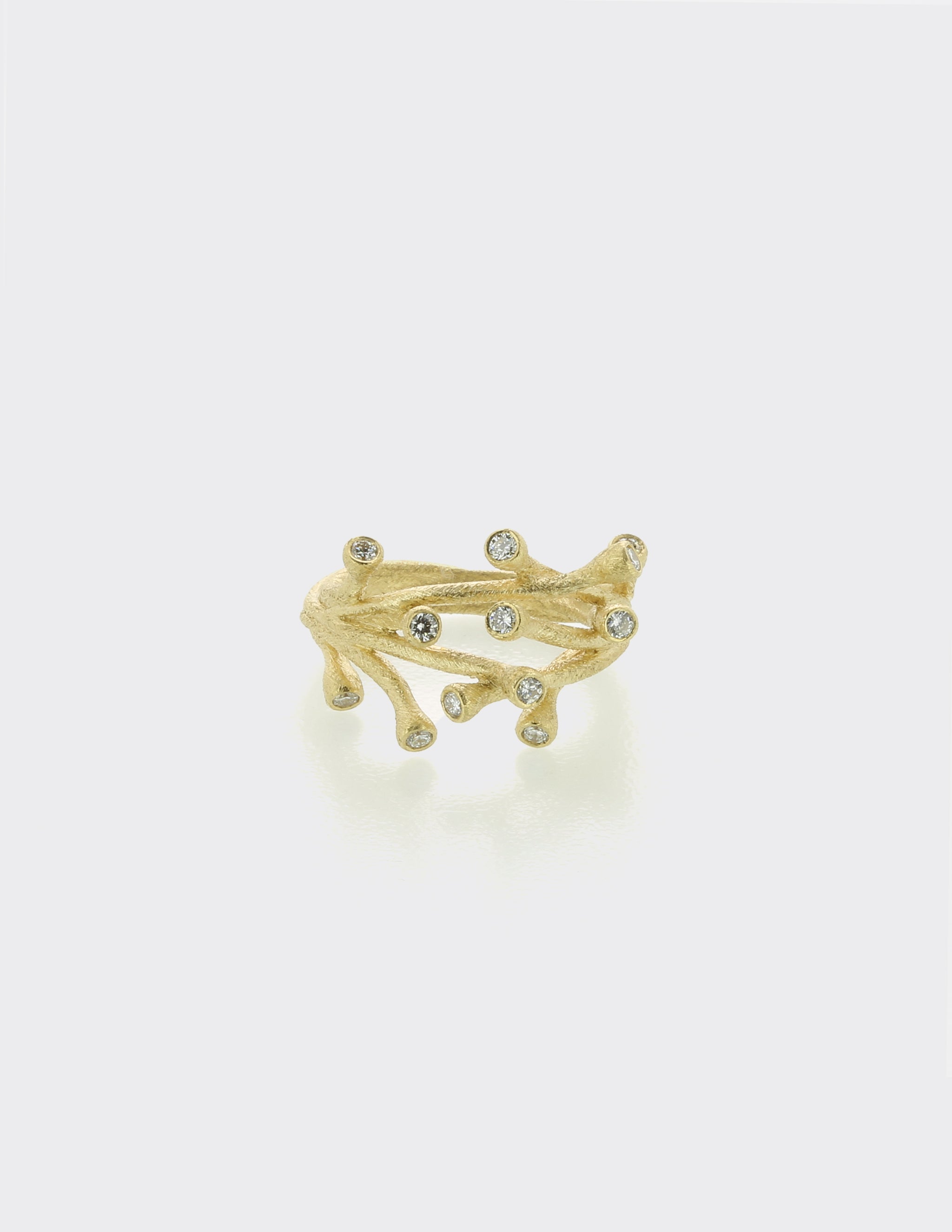 Branch ring with diamonds