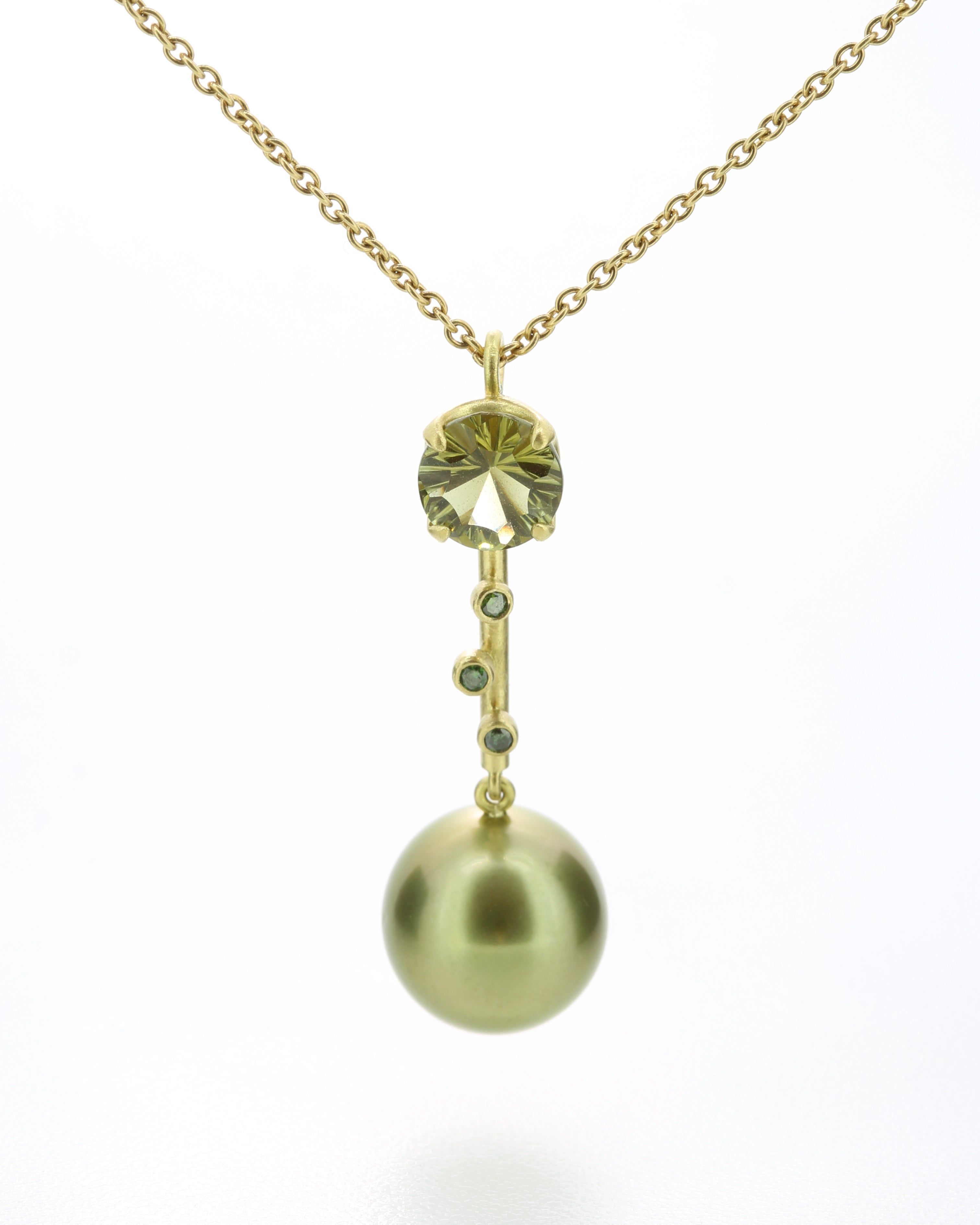 Tourmaline, diamond and pearl pendant