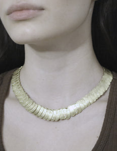 Overlap necklace